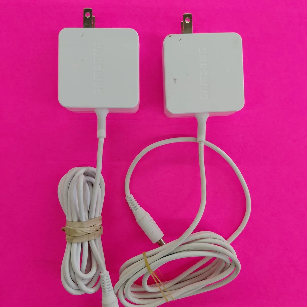 Pair Of Samsung EP TA700 12VDC power Supply.